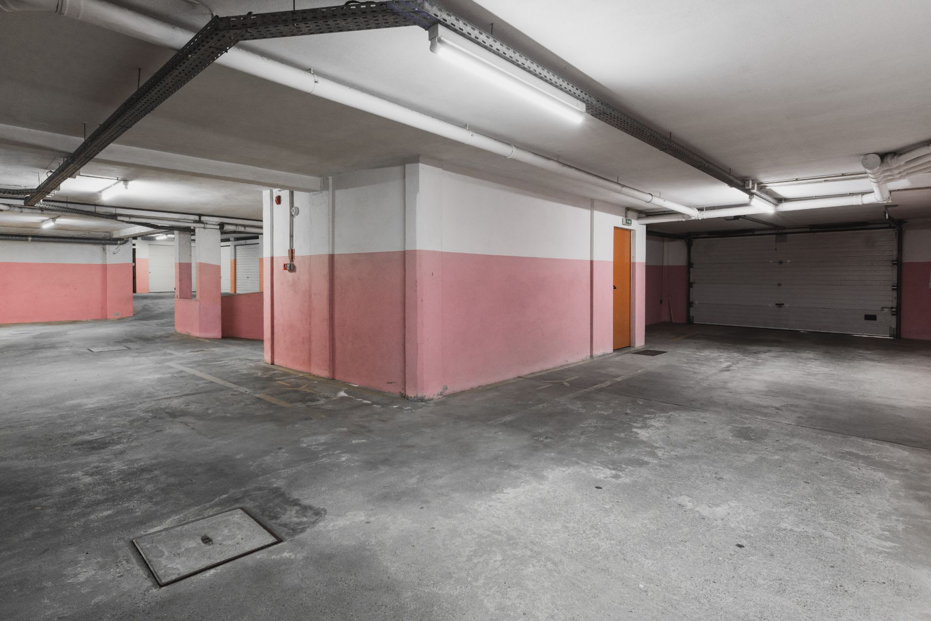 Segurança e conveniência com garagem privativa. 3